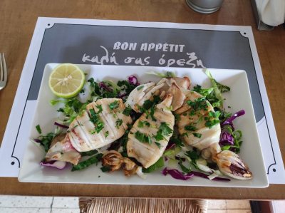 Lichnari Traditional Charcoal Grill Taverna ! Όλα στα κάρβουνα!