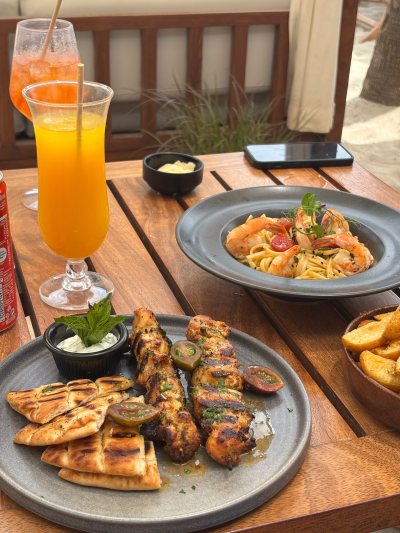 Isola Beach Bar